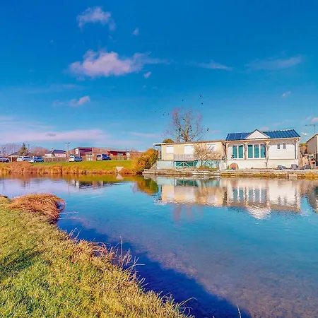 Awesome In Feriehus Milly-sur-Thérain